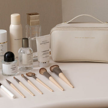 Deluxe Travel Cosmetics Organizer Bag