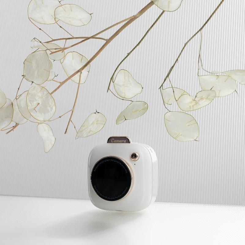 Mini Camera-Shaped Fan in white - Multitasky