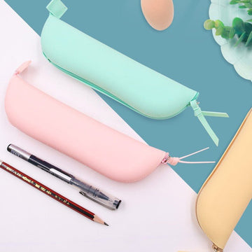 Sassy Silicone Makeup Brush Pouch - Multitasky