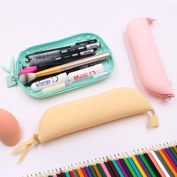 Sassy Silicone Makeup Brush Pouch - Multitasky