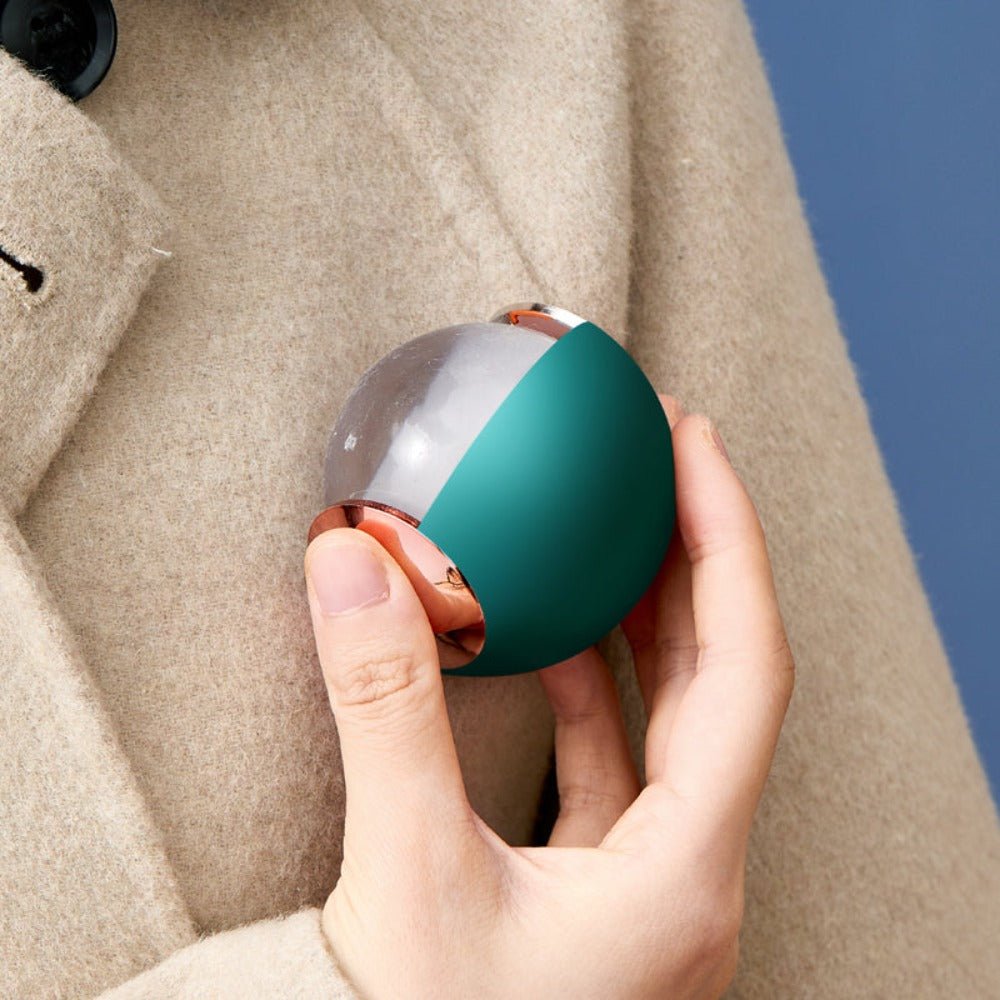 Washable Reusable Lint Remover Ball on Coat - Multitasky